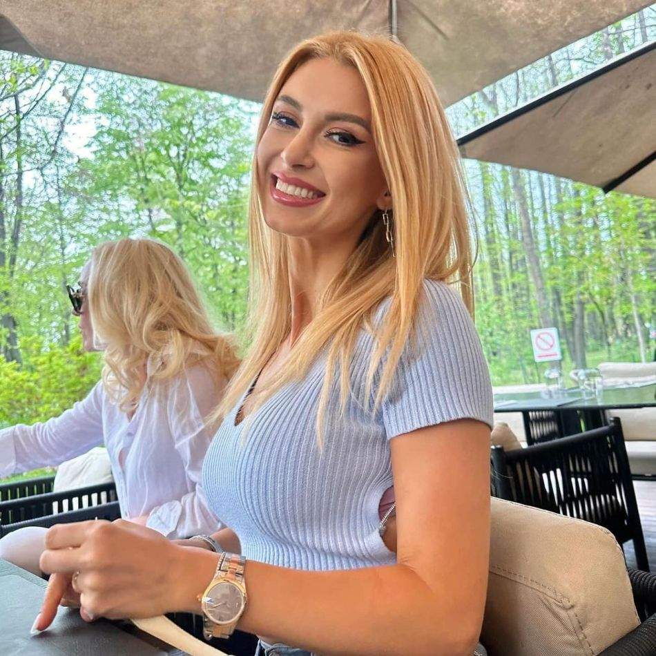 Andreea Bălan le declară război celor de la Primăria Voluntari: Dacă nu repară, voi face reclamație!