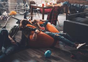 Sunt Lorena si nu voi mai organiza petreceri.