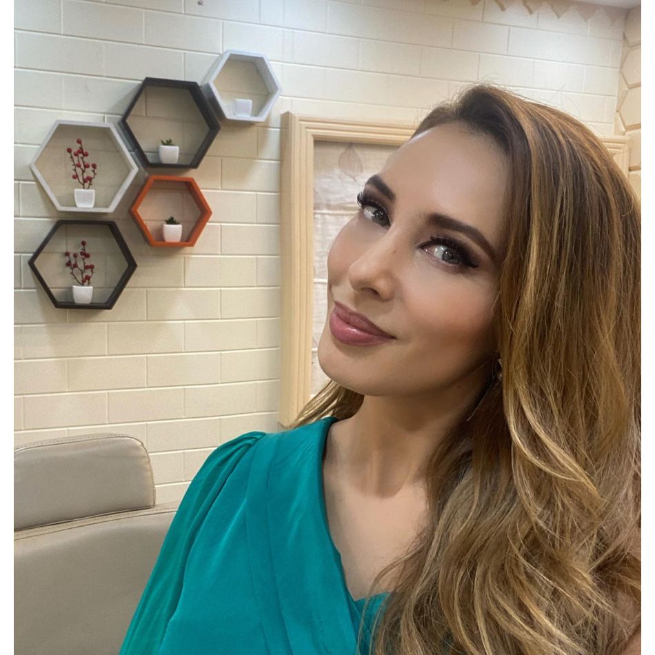 Iulia Vântur a revenit în România! Ce planuri are iubita lui Salman Khan?