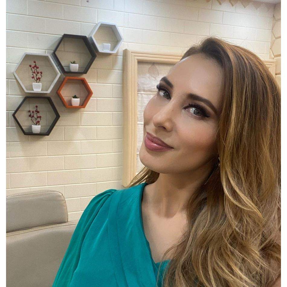 Iulia Vântur a revenit în România! Ce planuri are iubita lui Salman Khan?