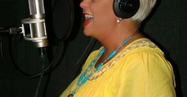 Monica Anghel - schimbare spectaculoasa de look