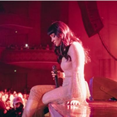 La povești și cântece de suflet în Sufrageria Irinei Rimes - datele turneului