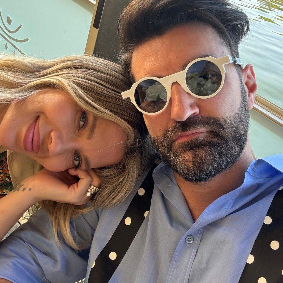 Smiley și Gina Pistol au aniversat 3 ani de căsnicie. Mesajul emoționant al artistului despre familia sa 