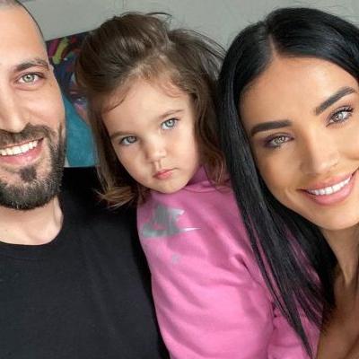 Uite cât de frumoasă este fiica Adelinei Pestrițu! La cei 4 ani, Zeny a luat tot ce este mai frumos de la părinții ei