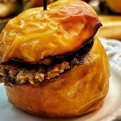 Desert de toamna: Mere umplute la cuptor