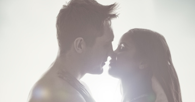 Sexul tantric, inamicul pornografiei