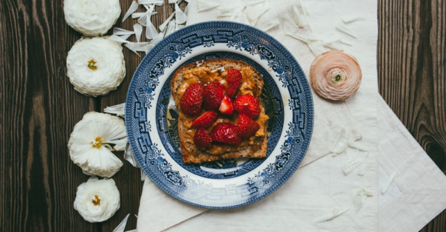 Mic dejun dietetic pentru o silueta de vis. Mananca inteligent!