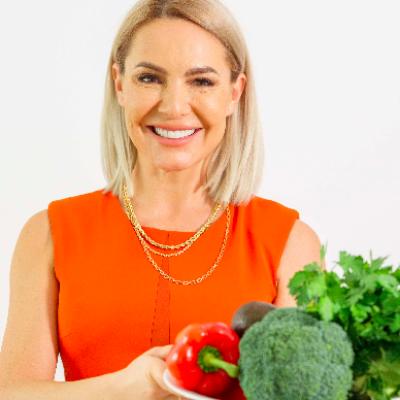 Cum ne putem hidrata corespunzător pe timpul verii? Cori Grămescu dezvăluie câtă apă trebuie să bem 