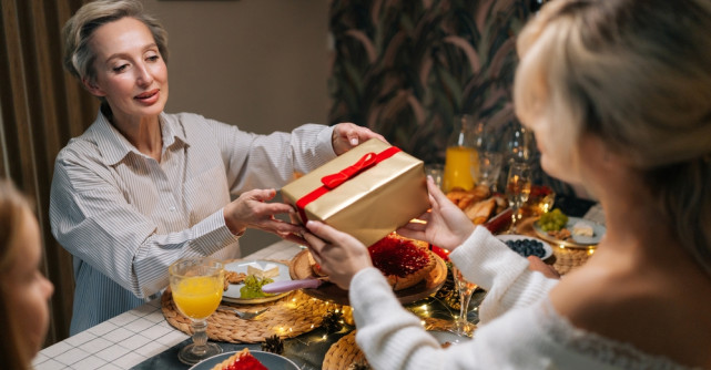 4 idei de cadou pentru soacra ta