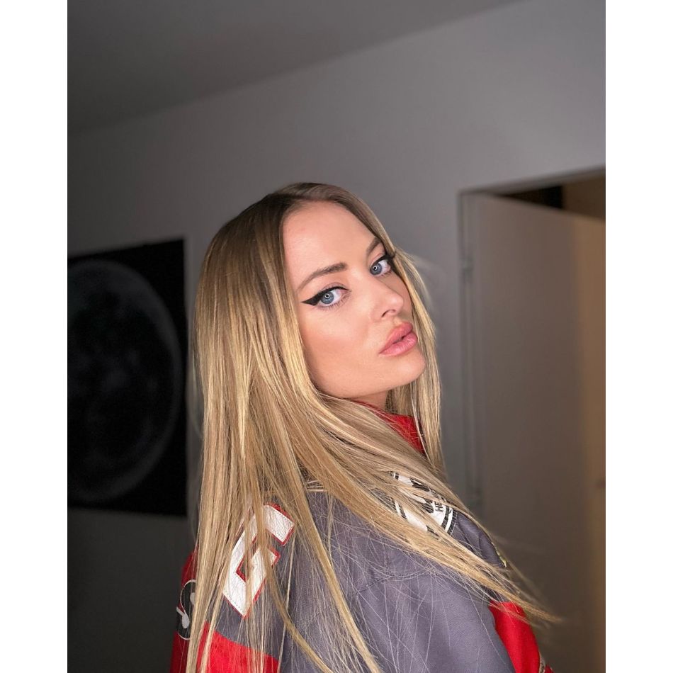 Febra America Express a cuprins-o și pe Delia! Artista își dorește să participe la competiție, însă are o singură cerință!