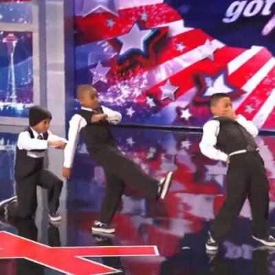 Video: Probabil cel mai tare dans realizat de o trupa de copii! Au ridicat sala in picioare cu numarul lor