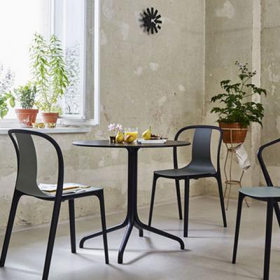 Scaune moderne, din plastic