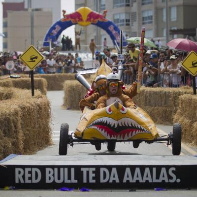 Red Bull Soapbox Race - cautam soferi zurlii si echipe tacanite!
