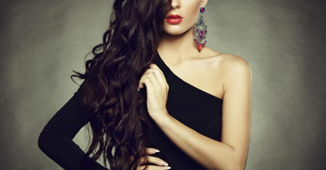 Little Black Dress: 5 modalitati in care o poti purta