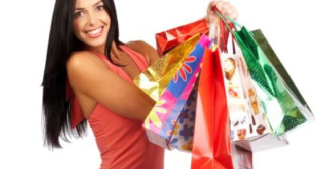 ECCO isi premiaza astazi fanii pe pagina de Facebook 