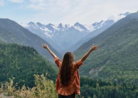 Dacă preferi să faci aceste 7 lucruri singură, ai o forță interioară mai mare decât îți imaginezi