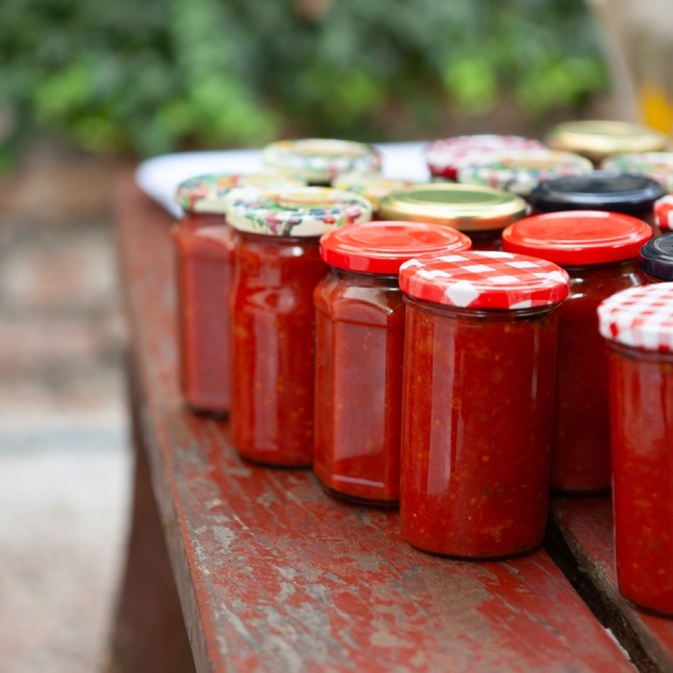 Rețete de bulion de casă: Ghidul complet pentru o conservă delicioasă