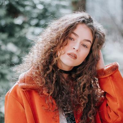 Amantlâc sub nasul soțului sau cum să ratezi semnele evidente și mulțimea de steaguri roșii