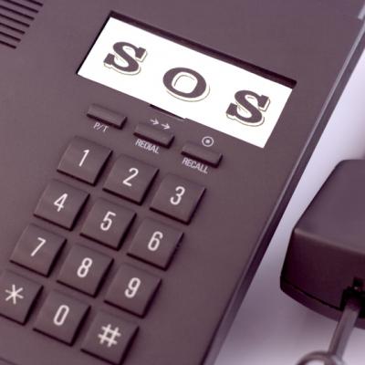 Elton John, de urgenta la spital