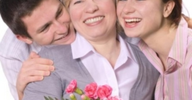 Cum sa supravietuiesti primei intalniri cu parintii lui. Mic ghid practic