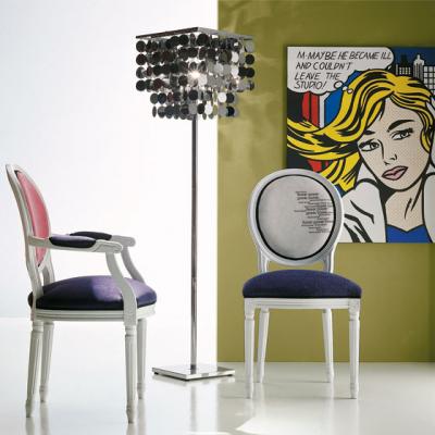 Inveseleste-ti locuinta: 30 de piese de mobilier si accesorii pop art