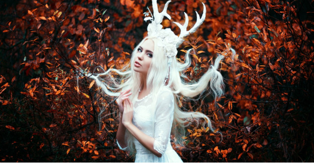 Favoritele lunii noiembrie: TOP 3 zodii care se vor bucura de protectia astrelor