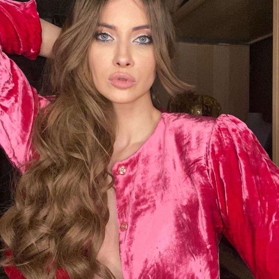 Iulia Albu, primele declarații după ce s-a întors din America Express:Fiind într-un mediu total diferit de ceea ce trăiesc...