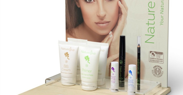 Intr-o lume plina de poluare, cosmeticele naturale sunt un real izvor de sanatate pentru ten