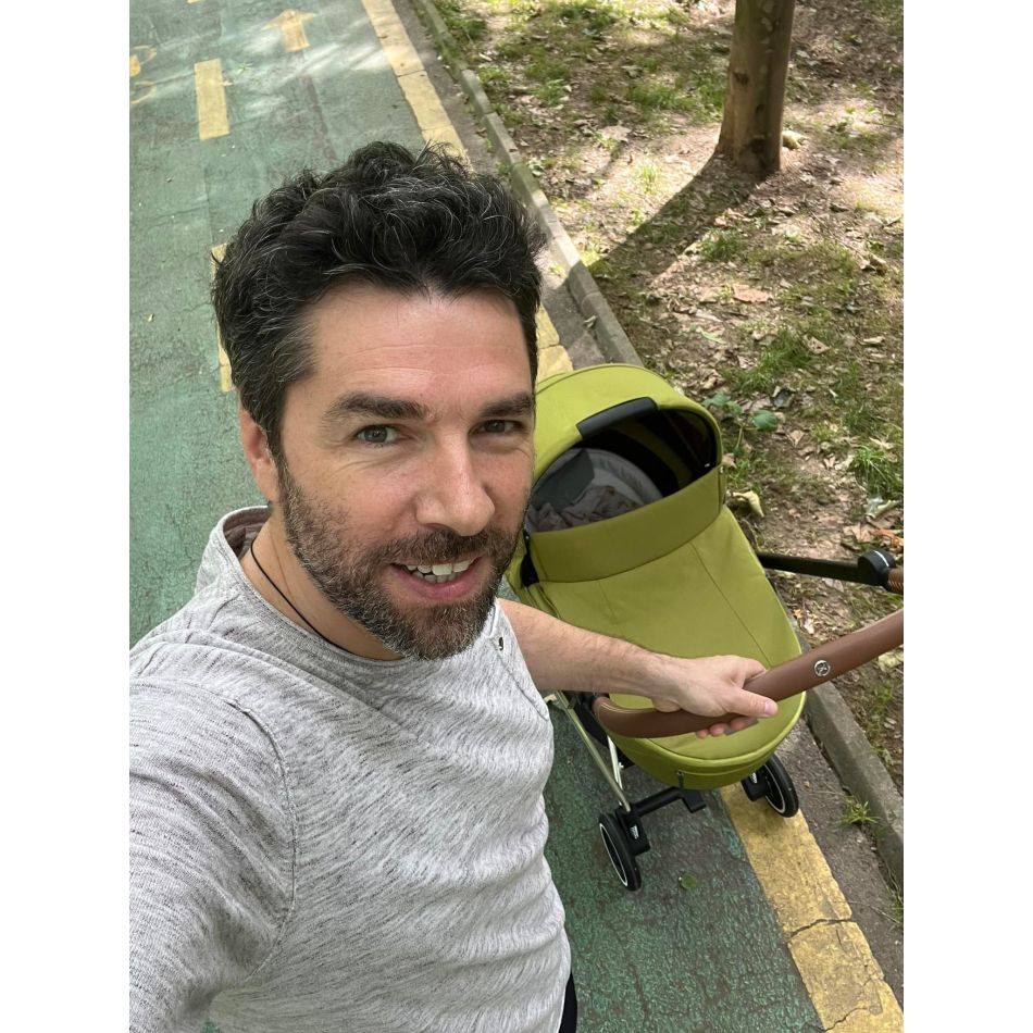 Alex Dima, motivul pentru care a renunțat la meseria de profesor de religie: Aici era o bătaie de joc...