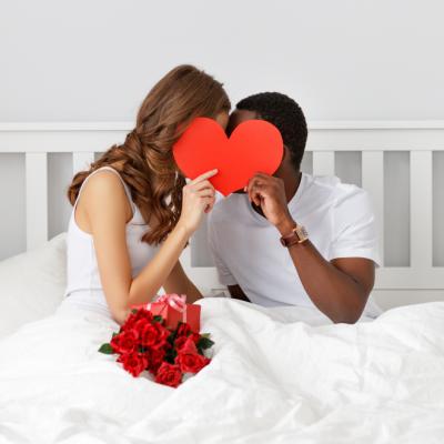 După naștere: când revine dorința și cum reîncepeți intimitatea fără grabă și fără comparații