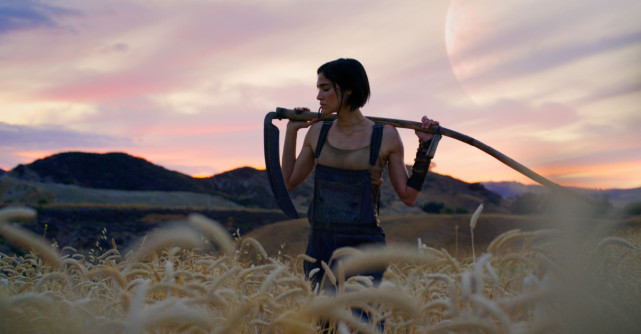 REBEL MOON - Primele imagini. O poveste epica de Zack Snyder, cu Sofia Boutella