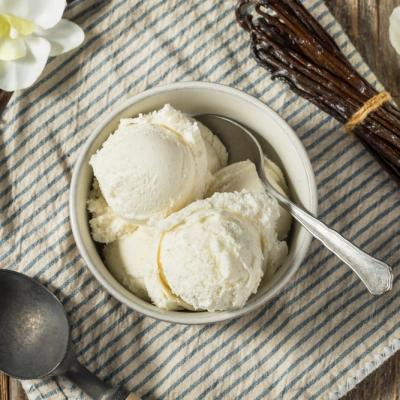 Rețetă înghețată de casă cu fructe - Delicioasă și ușor de preparat