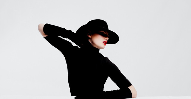 Rochia neagră și 5 ocazii în care să o porți