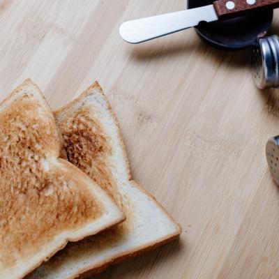 Beneficiile ascunse ale pâinii prăjite. 3 idei de sandvisuri inedite