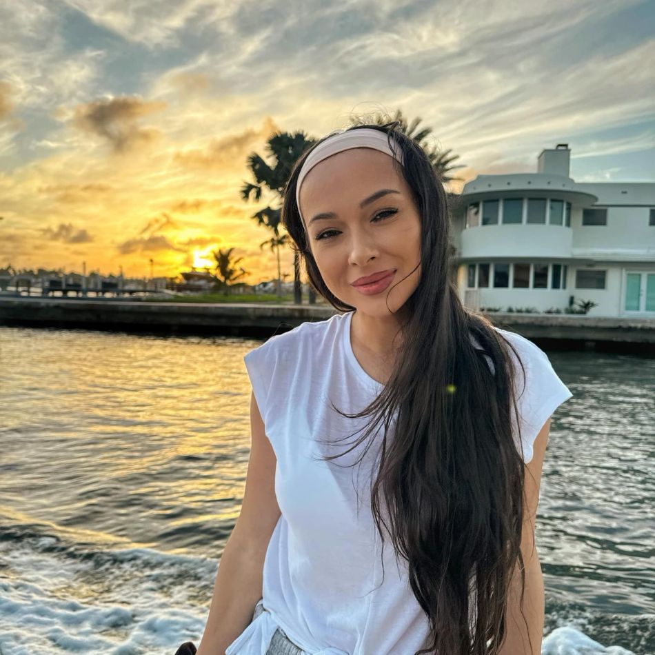 Vlăduța Lupău, reacție dură după ce un designer ar fi folosit imaginea ei: Am ajutat cu vizibilitate, dar acum sunt atacată