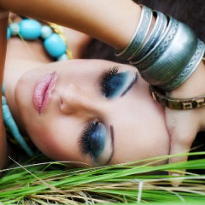 Machiajul ochilor: 5 nuante pretioase pentru vara