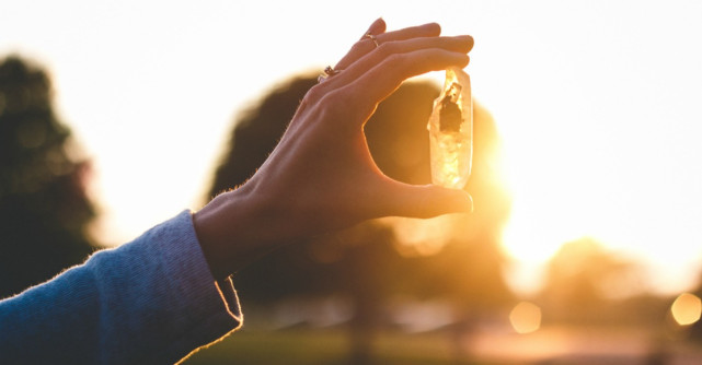 8 Cristale puternice si proprietatile lor