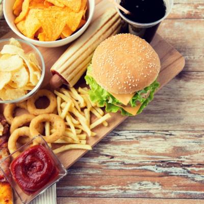 Specialistii avertizeaza asupra alimentelor pe care n-ar trebui sa le consumam niciodata