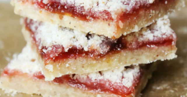 Reteta rapida de prajitura cu gem