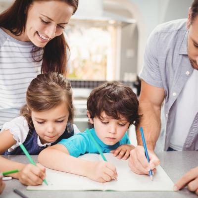 7 obiceiuri sănătoase pe care copiii tăi le pot învăța de la părinți