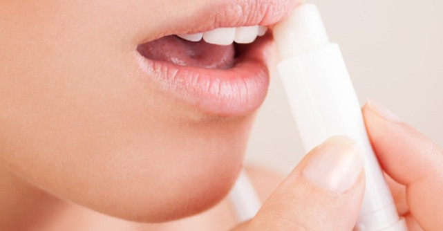 Creeaza-ti singura balsamul de buze preferat	