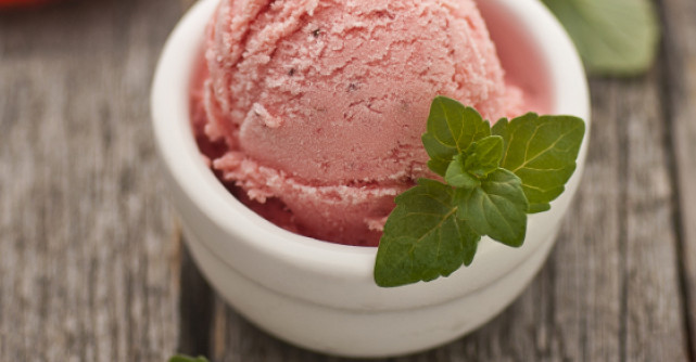 Inghetata de capsuni