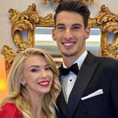 Andreea Bălan radiază de fericire!Prima vacanță alături de Victor și fiicele ei: Sunt tare fericită și recunoscătoare pentru tot