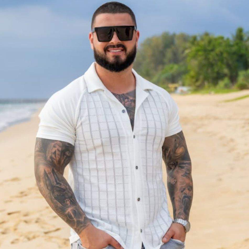 Lorenzo de la Insula Iubirii, reacție după ce a fost criticat pentru că nu știe în ce clasă sunt copiii lui: Nu mai fiți așa răi