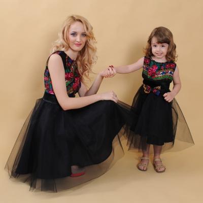 Rochii de ocazie pentru fetite si mamici