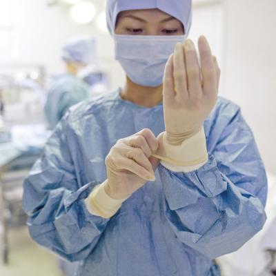 Lămpile cu radiații ultraviolete (UVC): soluția alternativă pentru a reduce riscurile asupra sănătății