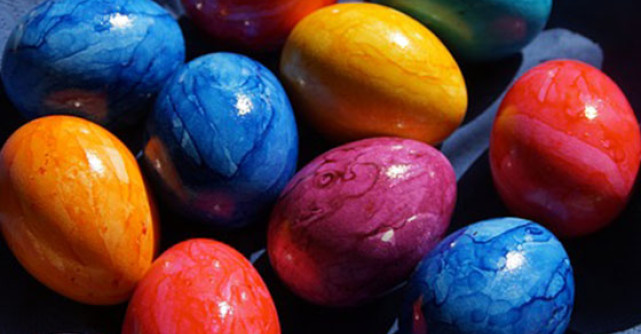 Cum sa vopsesti ouale de Paste in mod natural