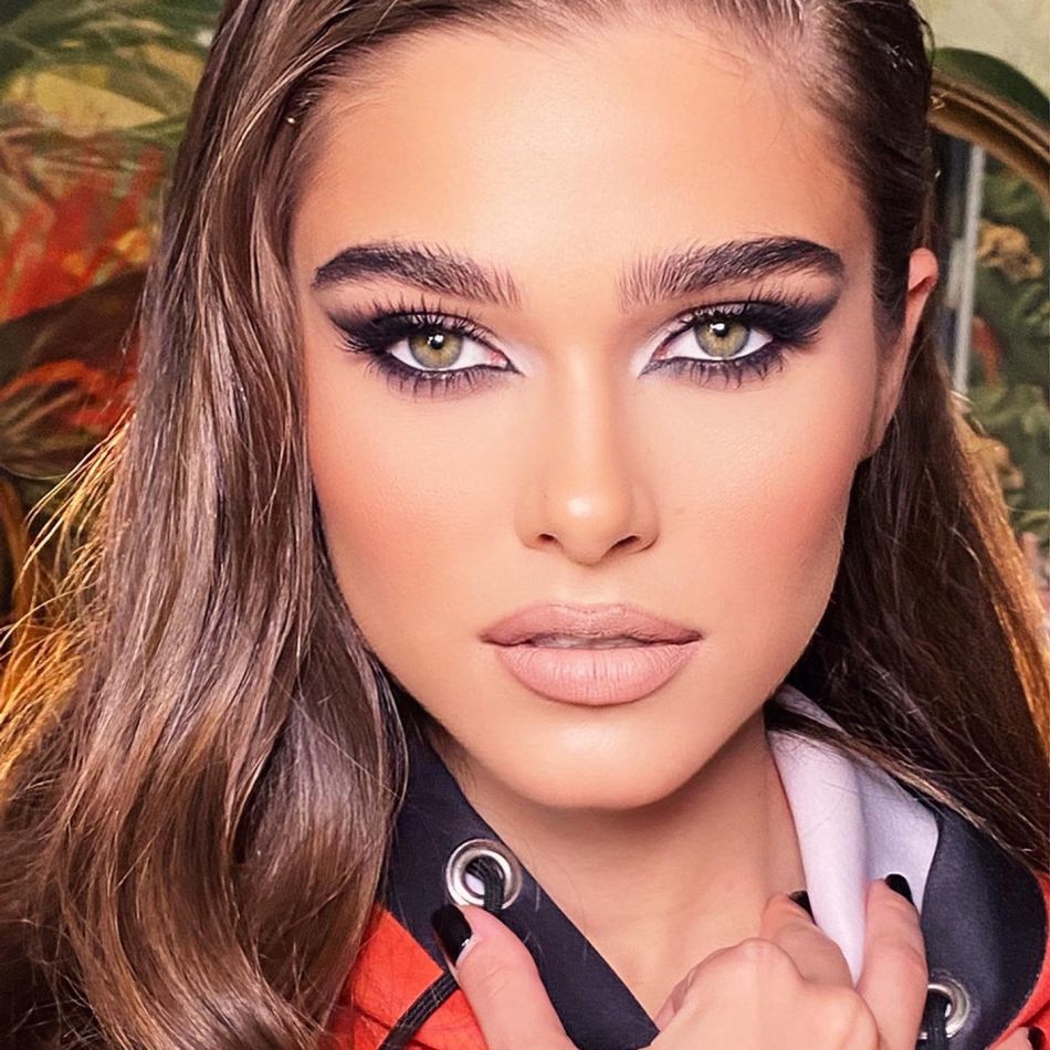 Imagini superbe de la nunta discretă a lui Theo Rose cu Anghel Damian: Un moment intim și foarte restrâns