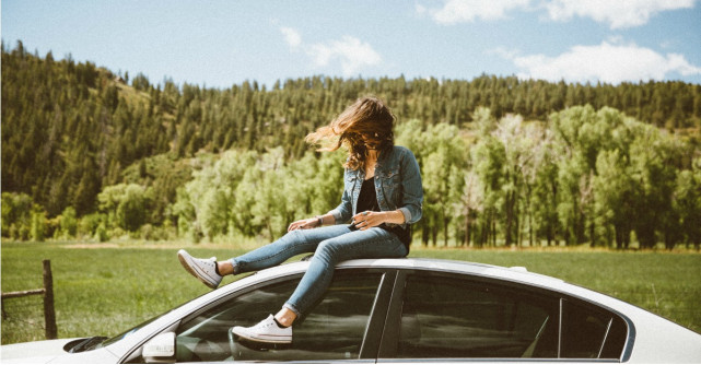 Ce blugi pun in bagaj cand calatoresc