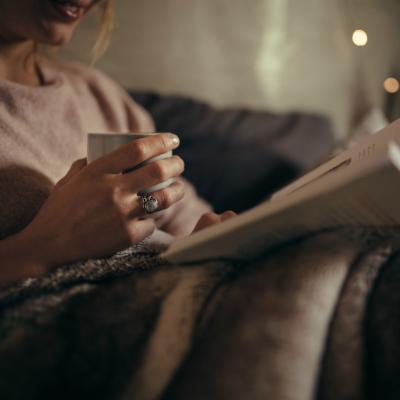 Șapte ceaiuri miraculoase pe care să le bei înainte de culcare